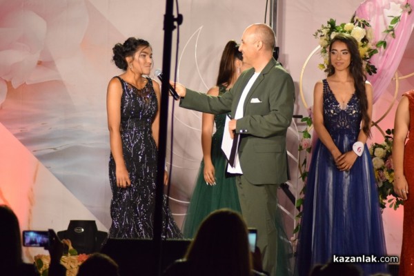 Павел баня избра новите „Царица роза“ и „Цар на минералната вода“