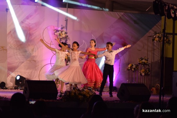 Павел баня избра новите „Царица роза“ и „Цар на минералната вода“