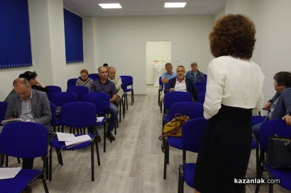 Поликлиниката в Казанлък бе домакин на учредяването на Национално сдружение на медицинските центрове от необластните общини