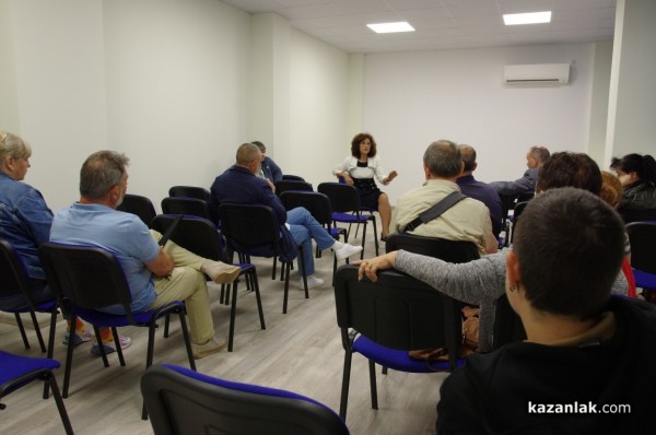 Поликлиниката в Казанлък бе домакин на учредяването на Национално сдружение на медицинските центрове от необластните общини