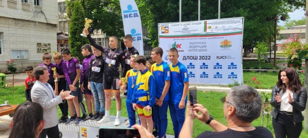 Лястовиците с призови места и титла от шампионата в Мездра 