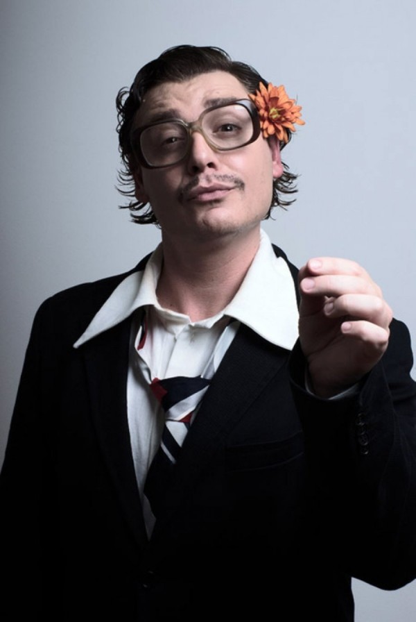 Неповторимият Камен Донев идва в Амфитеатър Дамасцена със спектакъла „Възгледите на един учител”