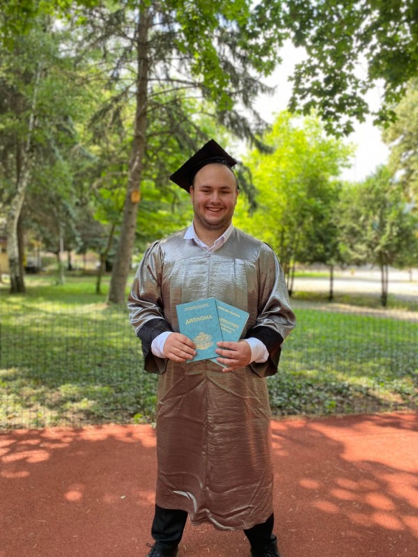 ПГЛПТ изпрати Випуск 2022 с тържествена церемония 