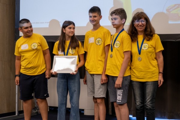 ДАПР „ИКТ Център“ с бронзова купа и много награди от „Роботика за България 2022“