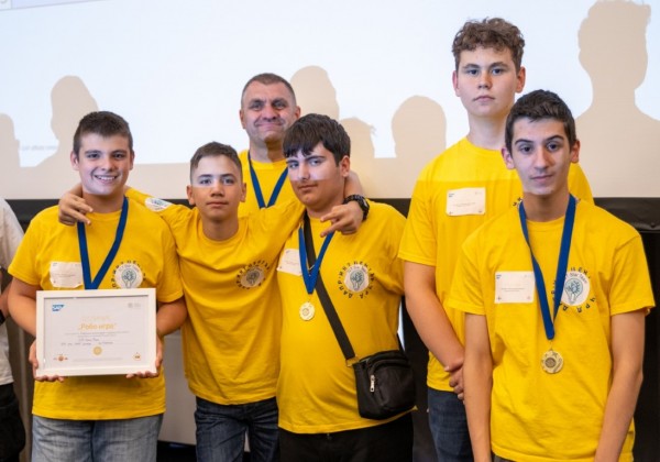 ДАПР „ИКТ Център“ с бронзова купа и много награди от „Роботика за България 2022“