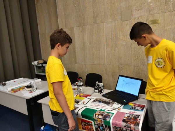 ДАПР „ИКТ Център“ с бронзова купа и много награди от „Роботика за България 2022“