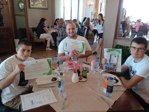 Успешно приключи участието на ПГЛПТ в европроект, реализиран в Португалия