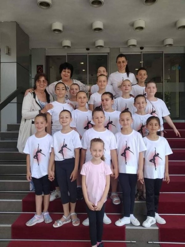 Балерините на “Грация“ с престижни отличия и награди от Белград