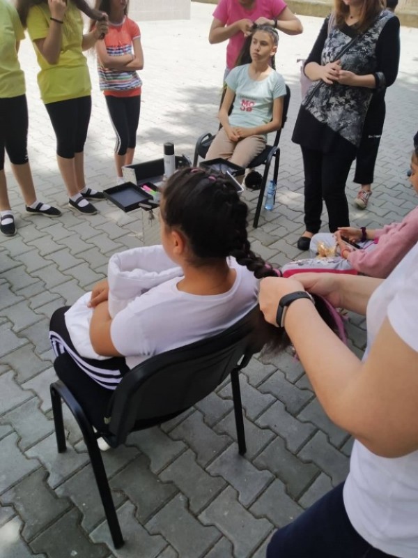 Предстои кулминацията в Турне на красотата на ПГ “Акад. Петко Стайнов“