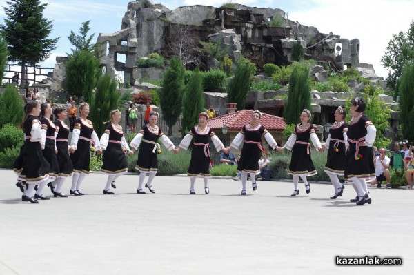 Второто издание на Националния фестивал-надиграване в Дамасцена с тридневна програма