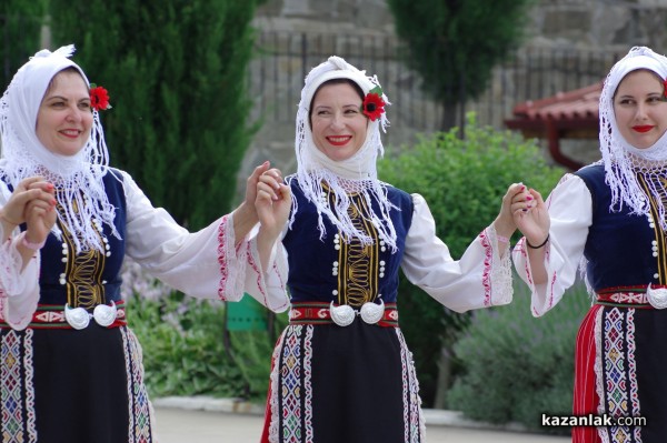 24 колектива от цялата страна разтърсиха мегдана в Дамасцена 