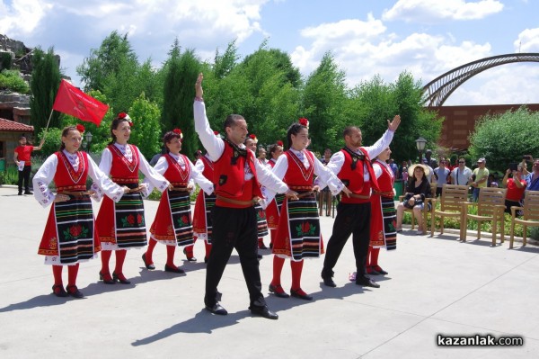 24 колектива от цялата страна разтърсиха мегдана в Дамасцена 