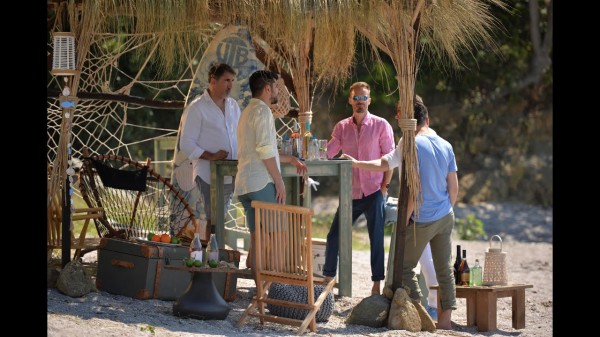 Лятно кино под открито небе в Амфитеатър “Дамасцена“ с лентата “Завръщане 2“ 