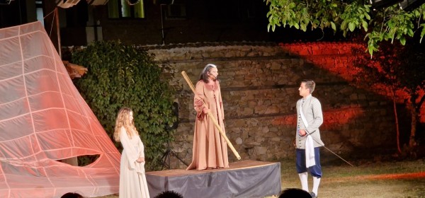 Кметът на Казанлък към състава на театъра: Прекрасни сте!