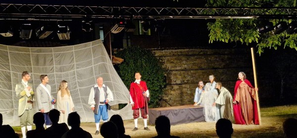 Кметът на Казанлък към състава на театъра: Прекрасни сте!