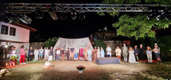 Кметът на Казанлък към състава на театъра: Прекрасни сте!