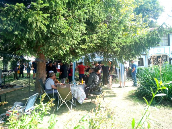 Ковачи, ножари и сарачи показаха умения на II ножарски събор в Шипка