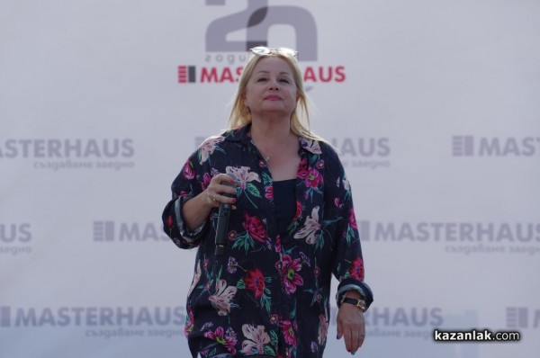 Строителният хипермаркет MASTERHAUS отвори врати в Казанлък