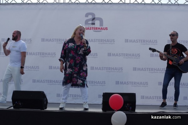 Строителният хипермаркет MASTERHAUS отвори врати в Казанлък