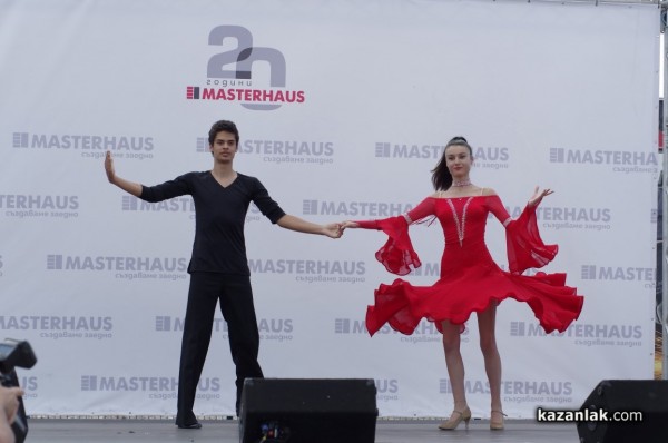 Строителният хипермаркет MASTERHAUS отвори врати в Казанлък