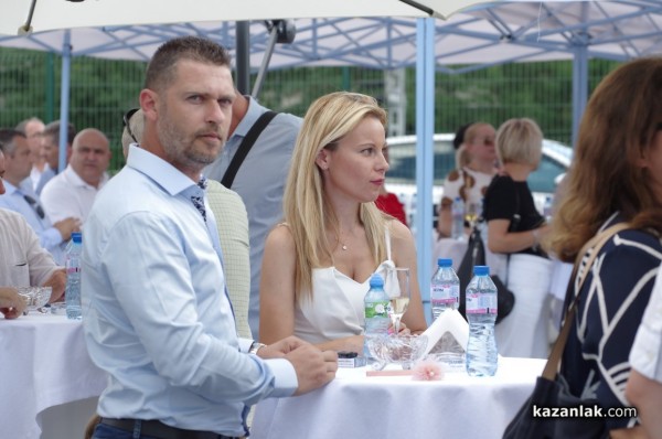 Строителният хипермаркет MASTERHAUS отвори врати в Казанлък