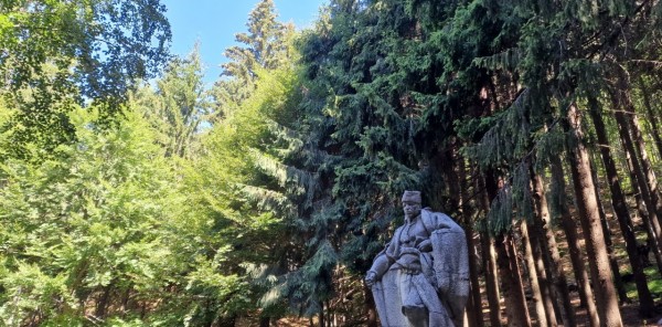 Родолюбиви българи се поклониха пред подвига на Хаджи Димитър и неговите четници днес