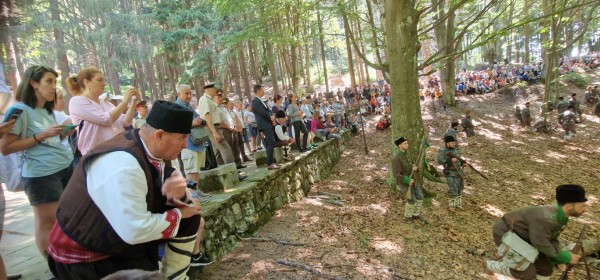 Родолюбиви българи се поклониха пред подвига на Хаджи Димитър и неговите четници днес