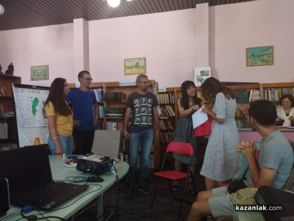 Поредицата “Езикови кафета“ завърши с представяне на страните Швеция и Украйна