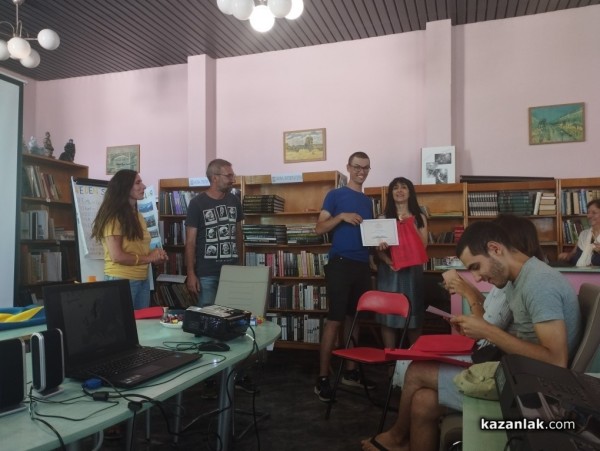 Поредицата “Езикови кафета“ завърши с представяне на страните Швеция и Украйна