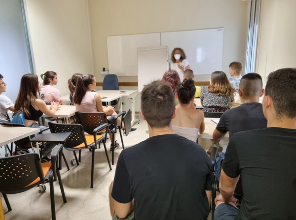 Ученици от ПМГ „Никола Обрешков“ се завърнаха от практика в Италия