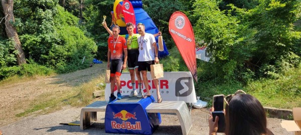 Лястовиците с отлично представяне на държавното в София