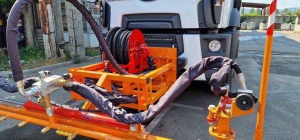 Община Казанлък закупи мултифункционален камион за Общинското предприятие по чистота