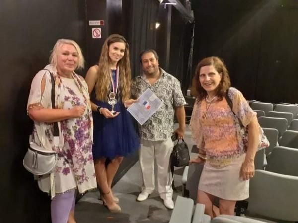 Габриела Жекова и Николай Иванов, първенци в международен конкурс