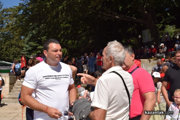 Традиционният събор на Бузлуджа събра хиляди социалисти от цялата страна 