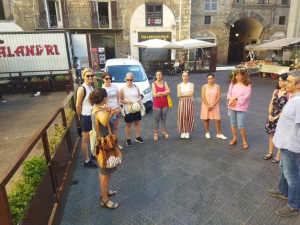 Обучителите на ИКТ Център създават мобилни приложения