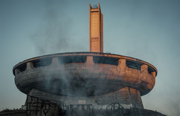 Подготвят Бузлуджа за излитане в новия български фантастичен филм на Теодор Ушев