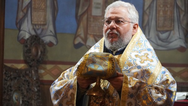 На Успение Богородично – митрополит Киприан служи в Казанлък