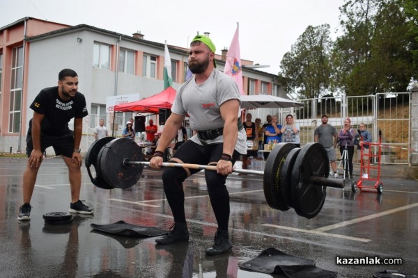 Благотворителното състезанието “Стронг мен“ събра 1605 лв. в помощ на Красимир Низамов