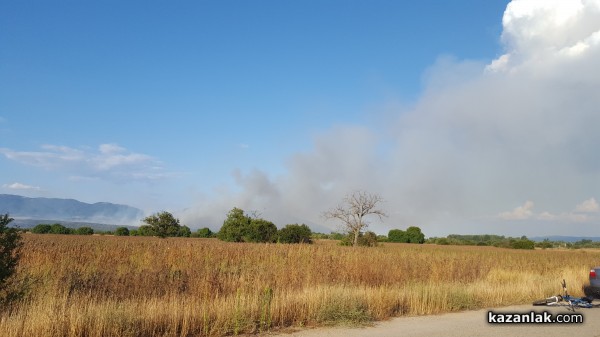 Пожарът на полигона тръгнал от унищожаване на невзривени боеприпаси