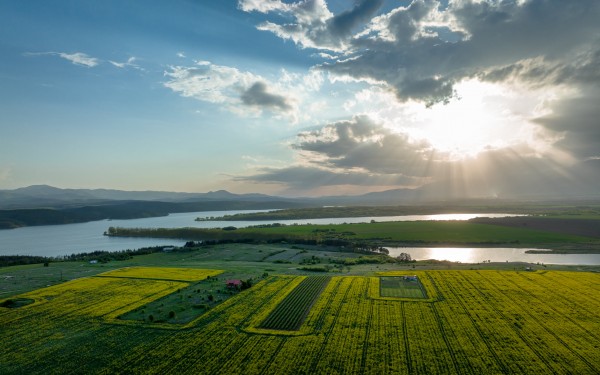 Кадри на Енчо Славов влизат в предаването на National Geographic „Европа от високо”