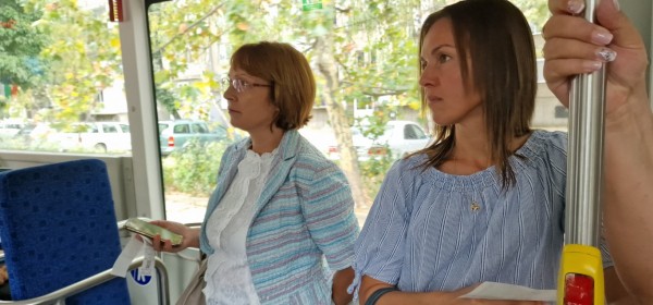 Кметът на Казанлък: Ползването на новата билетна система е лесно, удобно, бързо и по-евтино!