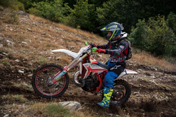 Казанлъшките ендуро клубове обраха титлите от международното екстремно Six Days Crazy Job 