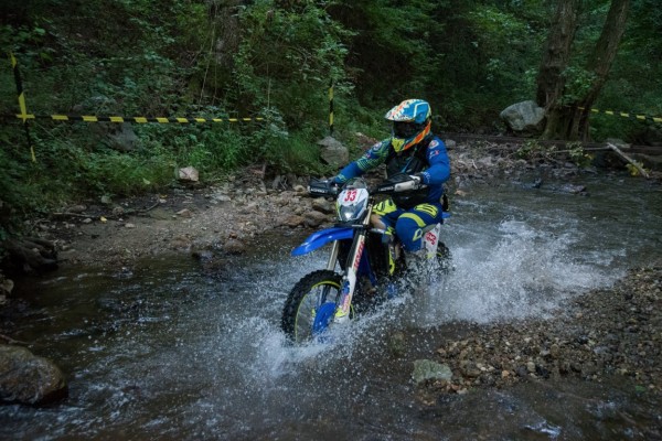 Казанлъшките ендуро клубове обраха титлите от международното екстремно Six Days Crazy Job 