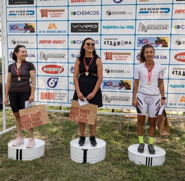 Първото планинско велосъстезание за купата на Община Казанлък привлече рекорден интерес