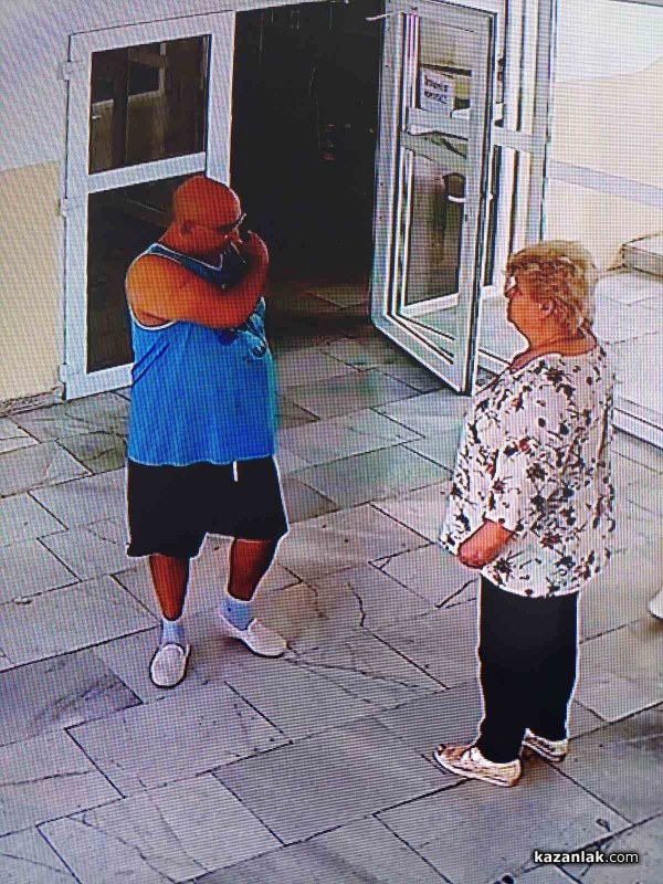 Мъж се престори на инвалид и открадна инвалидна количка от Поликлиниката / ВИДЕО