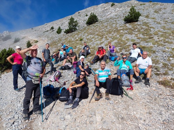 Туристи от Казанлък покориха дома на боговете - планината Олимп