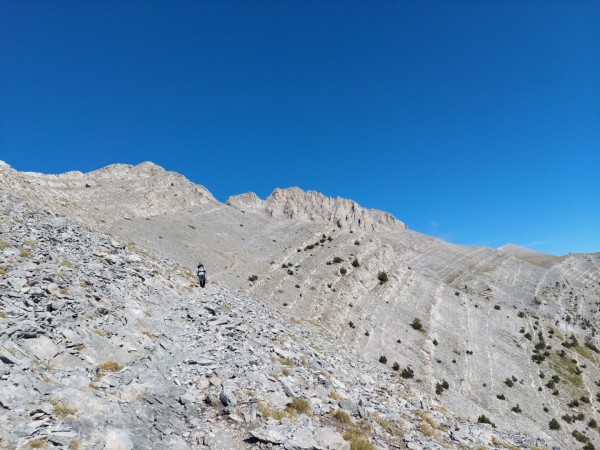 Туристи от Казанлък покориха дома на боговете - планината Олимп