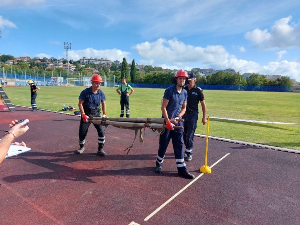 Първи отличия за казанлъшките доброволци от първото състезание за доброволци у нас