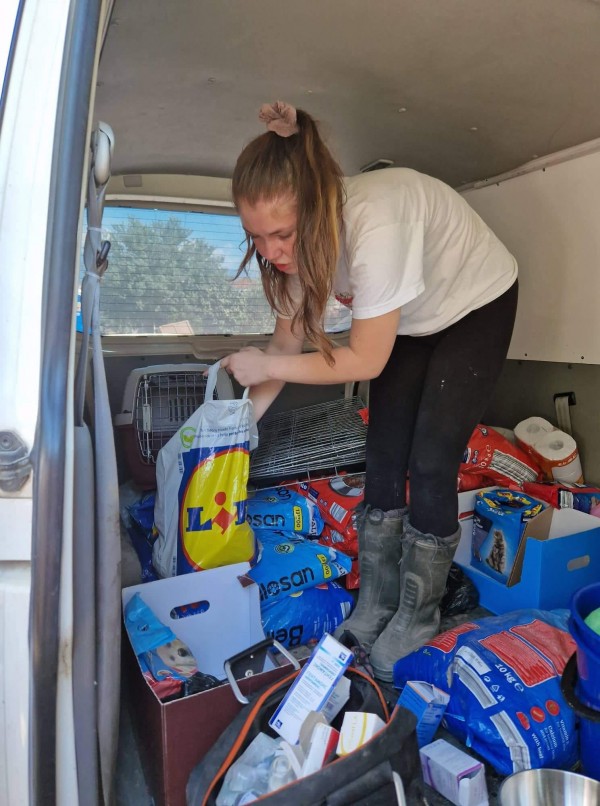 Казанлъшки сдружения раздадоха дарения в Карловските села Слатина и Богдан
