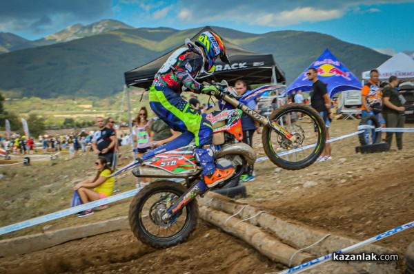 Зрелищно и с много публика премина седмото EnduroX Alba-Damascena